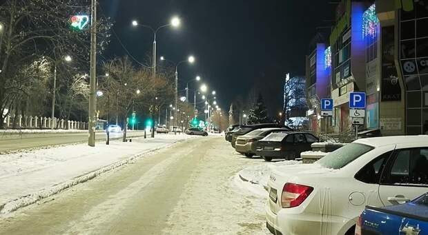 Чудеса на проспекте Ильича,пусть и с помощью ИИ https://t.me/webmoney_dn/311264Video: Видео от Донецкая группа новостей|Донецк.ДНР