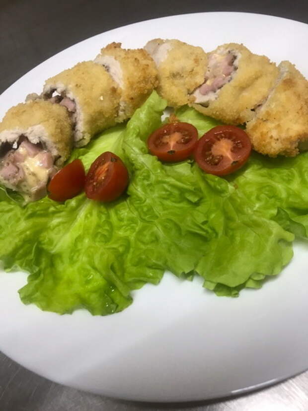 Рулетики из свиной корейки с обалденной начинкой
