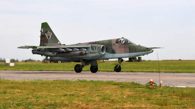 «Оперативное воздействие на обстановку»: какие задачи в зоне СВО выполняют штурмовики Су-25