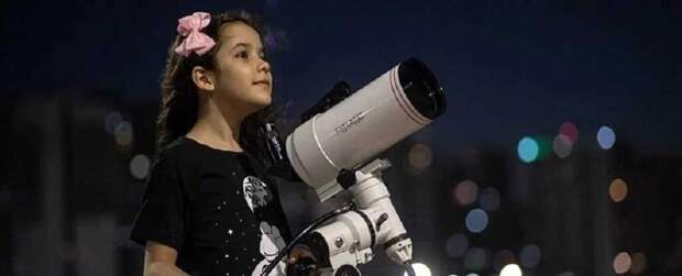 8-летняя девочка из Бразилии может стать самым молодым астрономом в мире