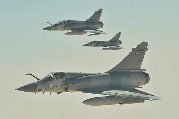 Обещанные Францией Украине истребители Mirage 2000-5F получат возможность нести крылатую ракету SCALP-EG