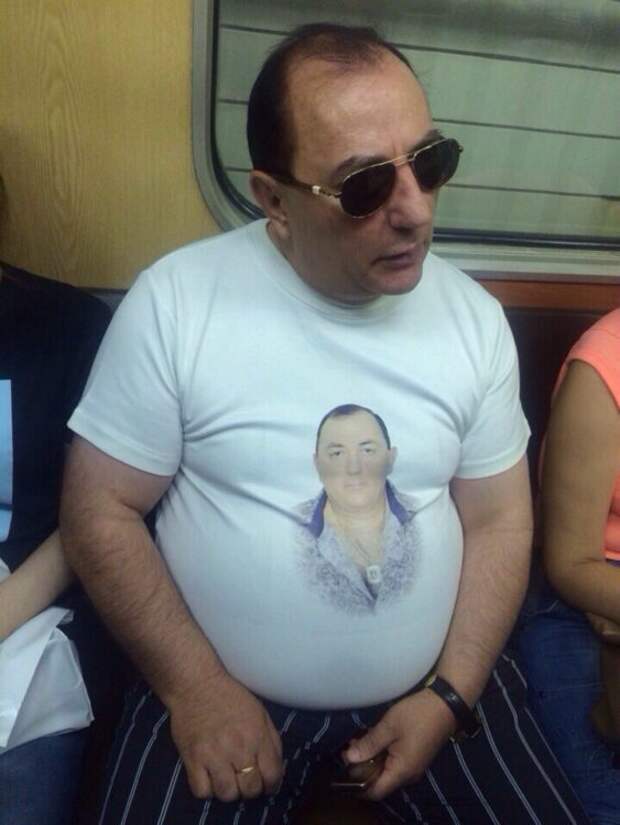 20 «модников» из метро, которые не привыкли смотреть в зеркало перед выходом на улицу 20 «модников» из метро, которые не привыкли смотреть в зеркало перед выходом на улицу