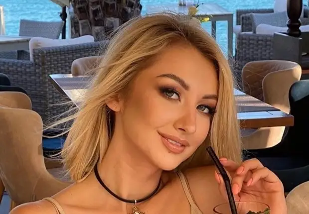 Экс-участница «ДОМа-2» Марго Овсянникова стала мамой