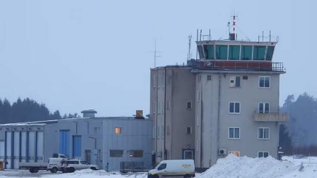 Аэропорт Стокгольма закрыли из-за асбеста