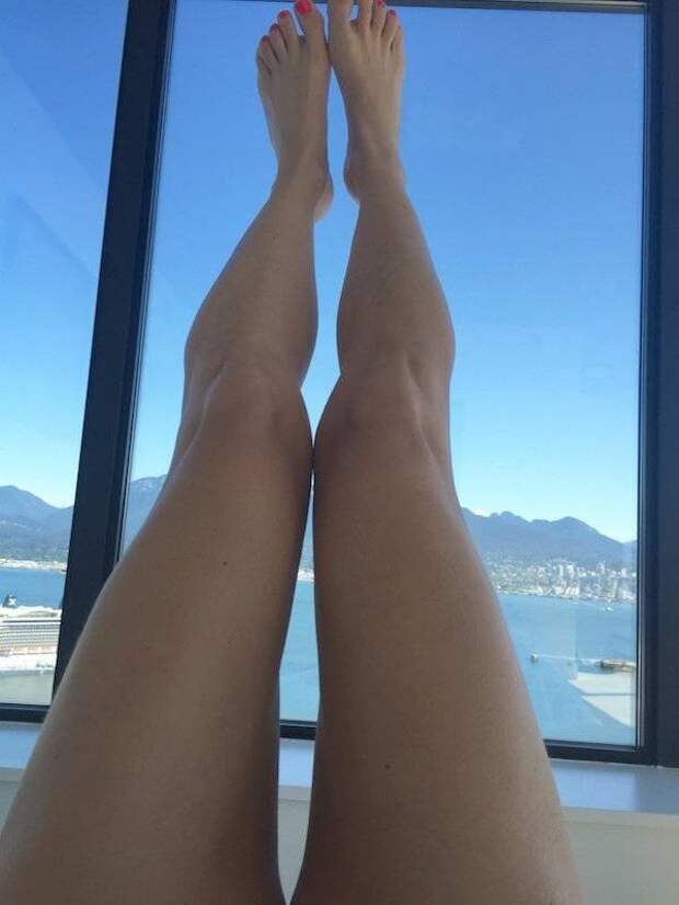 Девушки с красивыми ногами