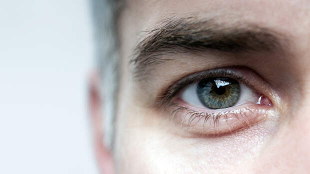 О приближающейся деменции расскажут глаза