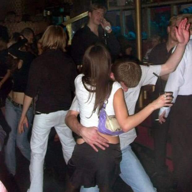 В соседнем селе дискотека...ЮхУуу. В соседнем селе дискотека...ЮхУуу.