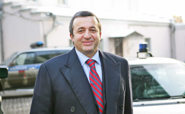 Юшваев