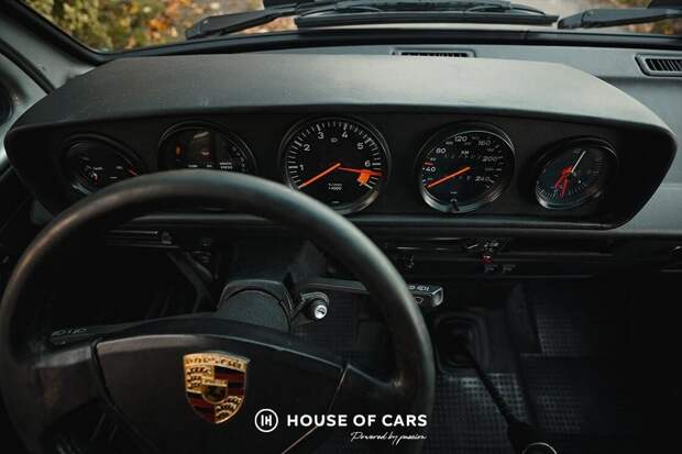 Необычный микроавтобус Volkswagen с двигателем от Porsche 911