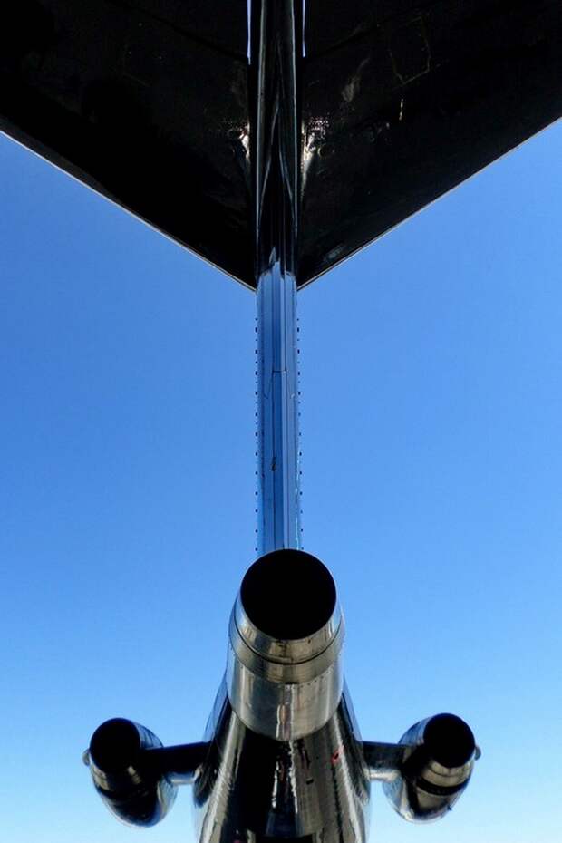 Хвост самолета Боинг-727