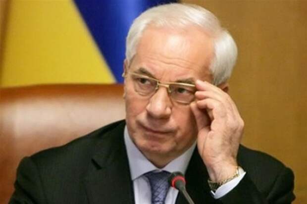 Азаров: Война может привести к исчезновению Украины с политической карты мира