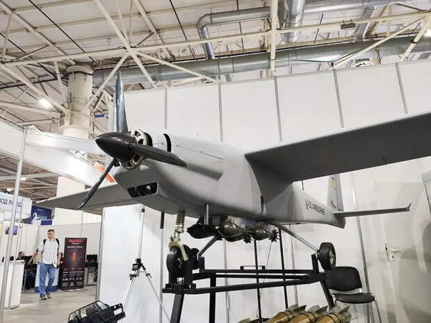 По ОЭЗ «Алабуга» в Татарстане ударил украинский беспилотник UJ-22 Airborne