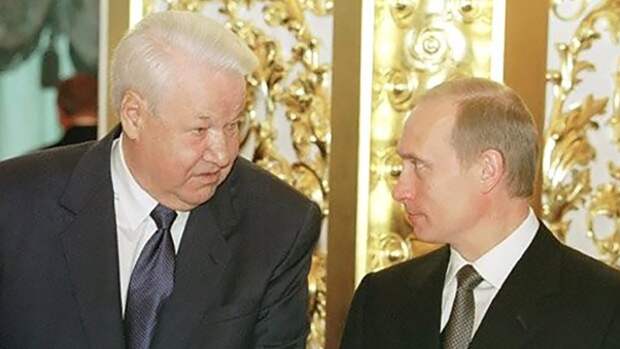 Стало известно, о чем попросил Ельцин Путина, уходя в отставку Стало известно, о чем попросил Ельцин Путина, уходя в отставку