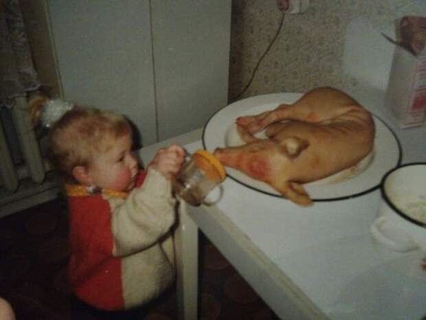 1999 год. Попытки реанимировать свинку в мире, история, кадр, люди, семейное фото, фото