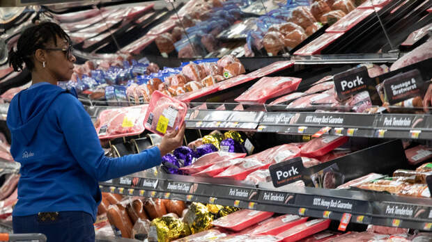 Guardian: рост стоимости жизни гонит британцев за продуктами на чёрный рынок