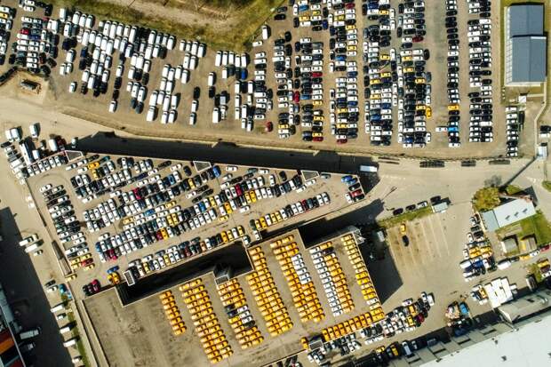 Количество нераспроданных машин в России подсчитали