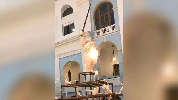 Пушков ужаснулся перформансу киевского художника со скульптурой "Большая Мать"