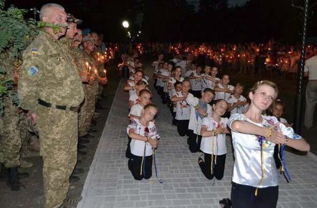 Сегодня на Руине смешной «праздник». Празднуют то, чего нет