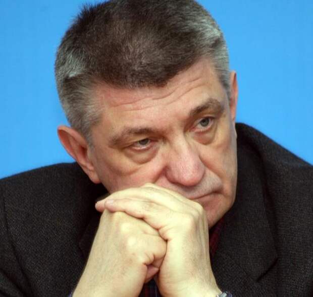 Сокуров в армении. Сокуров. Сокуров Режиссер.