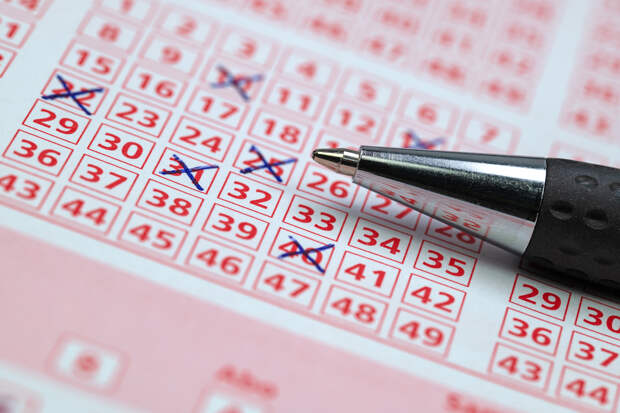 Победителя лотереи лишат выигрыша величиной 1,2 миллиарда рублей