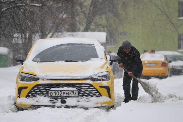 Автоэксперт Солдунов: пробуксовка в сугробе негативно влияет на АКПП