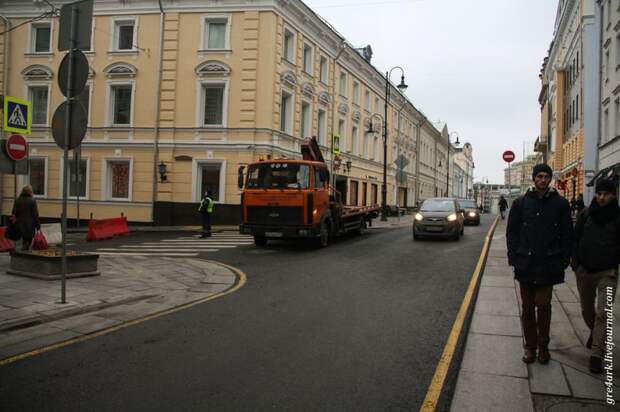 Прогулка по улицам Москвы Москва, прогулка, критика, улица