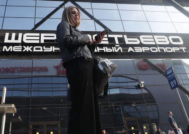 В Шереметьево отменили 19 вылетов, 24 самолета ушли на запасные аэродромы