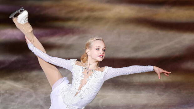 Отец Костылевой признался, что был против перехода Елены в группу Федченко