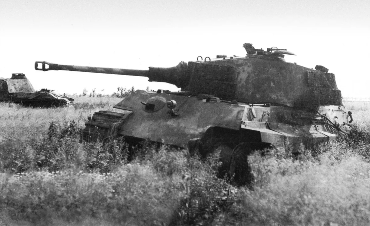 Ошибка зам.начштаба советской танковой бригады обернулась разгромом немецкого батальона "Тигров"