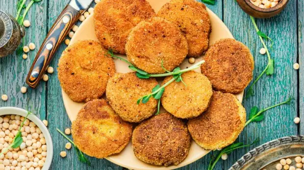 30 минут на кухне: сытные котлеты из нута