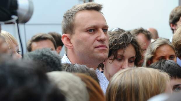 Угадайте, кто: Захарова назвала главных спонсоров Навального среди западных дипломатов