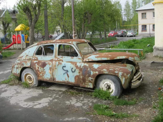 4 4