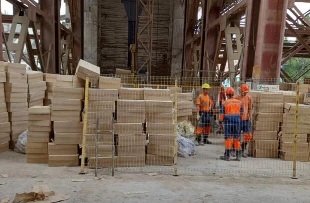 Уничтожена конфискованная таможенниками партия контрабандных сигарет