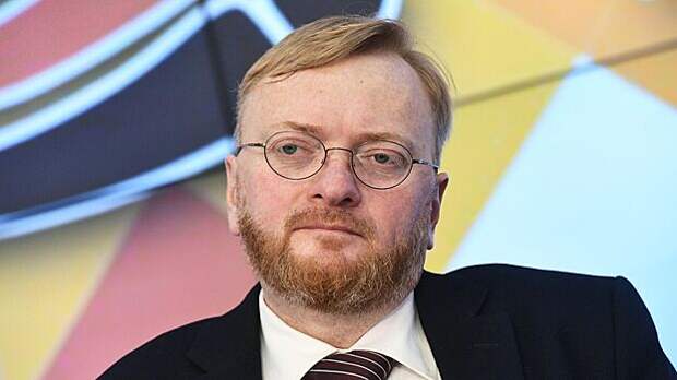 Виталий Милонов призвал признать экстремистским движение чайлдфри