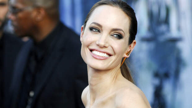 Анджелина Джоли - с днем рождения анджелина джоли, девушки, день роджения