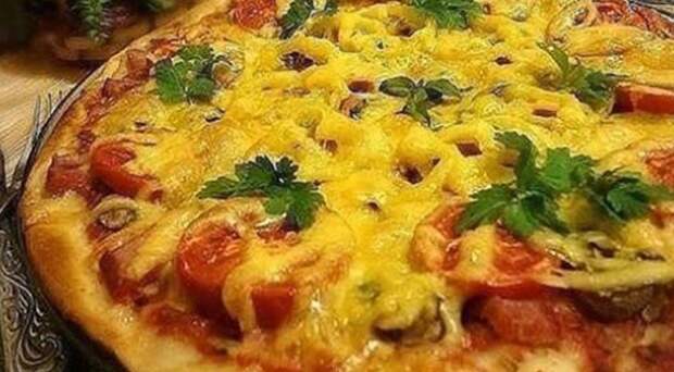 Невероятно вкусная тонкая итальянская пицца