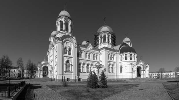 В Новой Третьяковке открывается выставка "Стена и Слово. Русский монастырь на границе с небом"