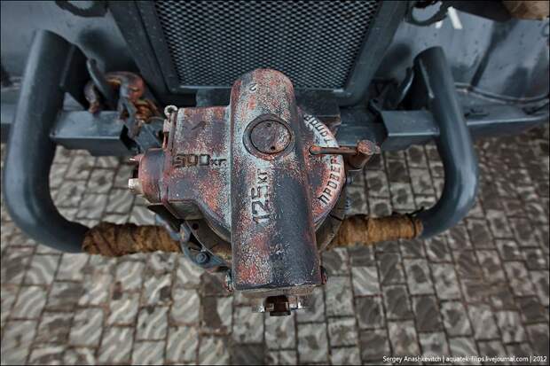 Автомобили, прошедшие сквозь время (31 фото)