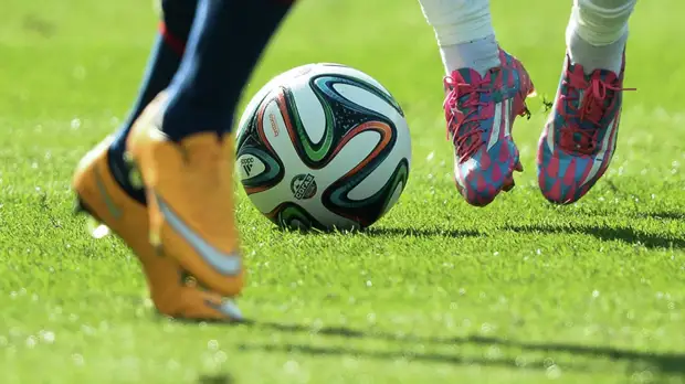 СМИ: «Ахмат» интересуется футболистом «Торпедо» Калмыковым