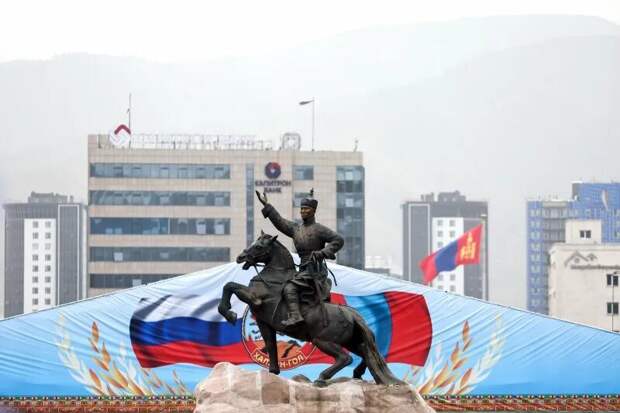 Монголия переходит на российское топливо