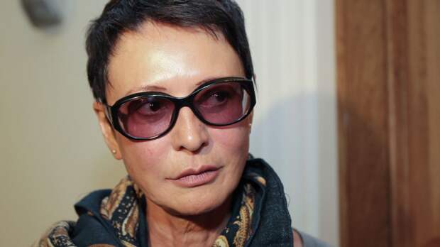 Коуч Ирина Хакамада снялась в купальнике