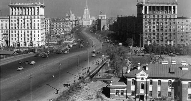 1958 год. Москва. Пересечение МОЖД и Кутузовского проспекта.