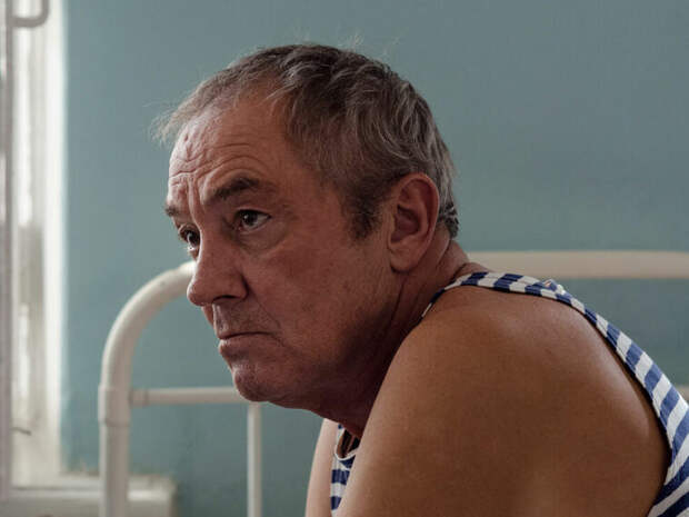 Умер звезда сериалов “Каменская” и “Солдаты” актер Сергей Сосновский