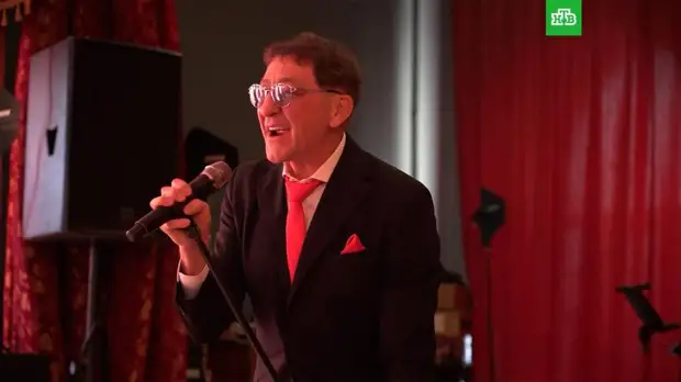 Григорий Лепс спел в госпитале для раненых участников операции на Украине