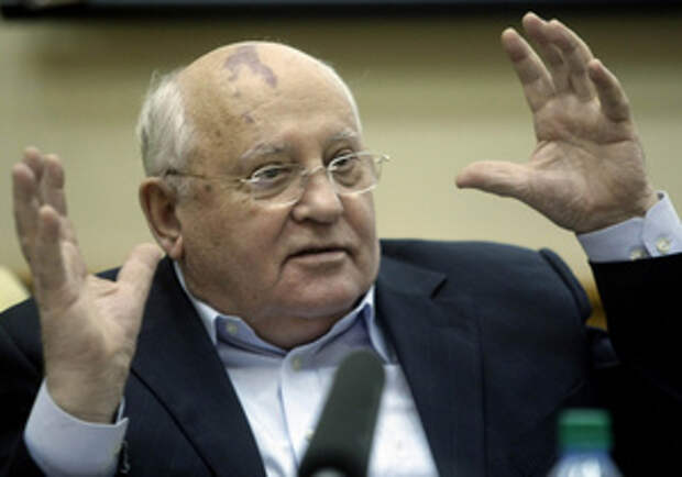 Михаилу Горбачеву стоит прислушаться к совету Владимира Путина: заткнуться!