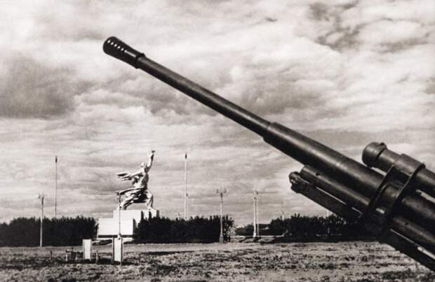 У ВСХВ в 1941-м У ВСХВ в 1941-м СССР, война, факты