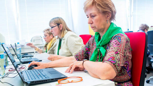 Как пересчитывают пенсию после увольнения, и когда выгоднее уходить на заслуженный отдых