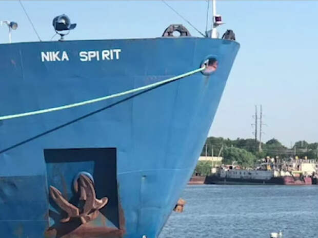 Механик задержанного СБУ российского танкера рассказал подробности обыска