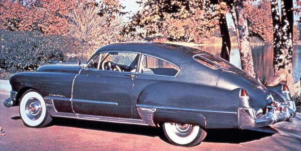 Cadillac Coach 2-Door (1948)