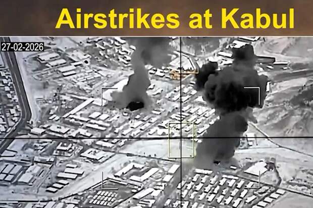 Министр обороны Пакистана заявил о начале «открытой войны» с Афганистаном